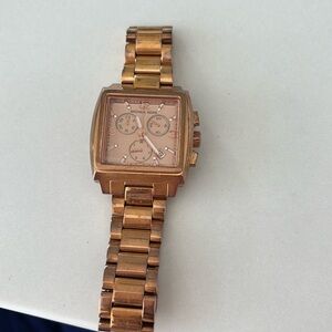 Michael Kors rose gold watch